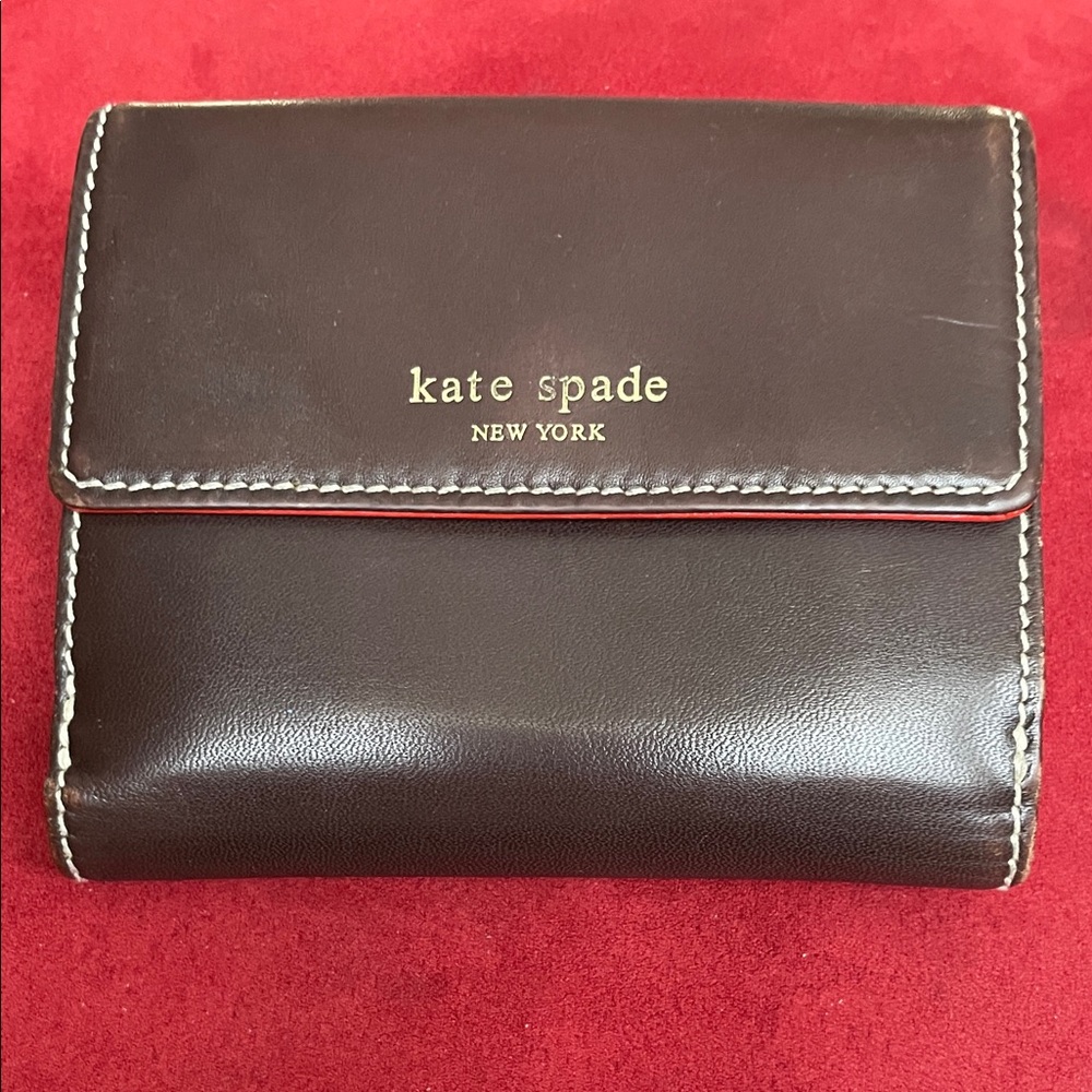 Kate Spade Chocolate Leather Wallet Inside Red With Coin & Cardholder EUC RARE